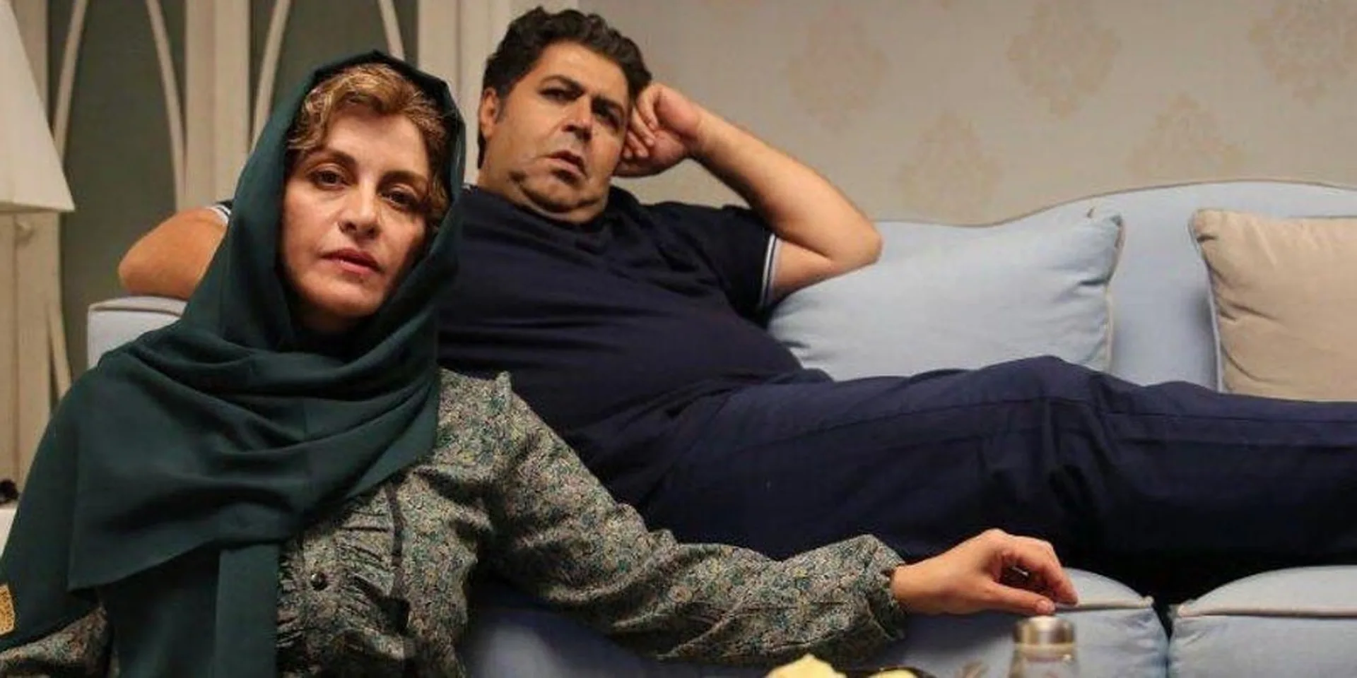 زیر سقف دودی